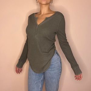 Gap oversized feather T